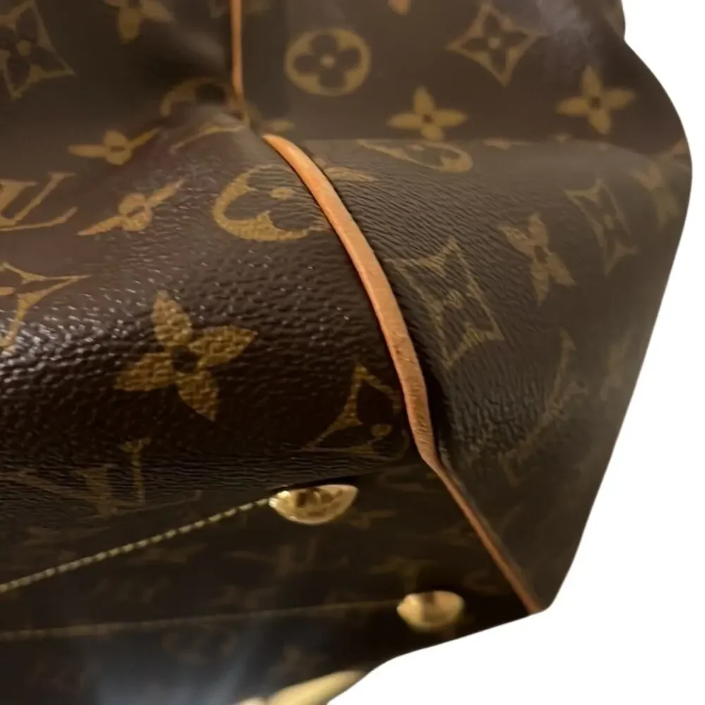 Louis Vuitton Tivoli GM Monogram Canvas Shoulder Bag - Picture 12 of 15
